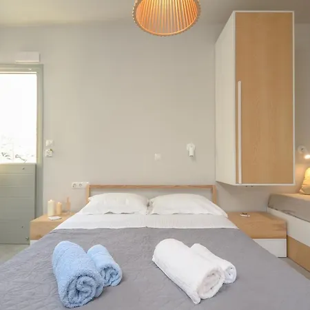 Apartment Ydreos Studios &
