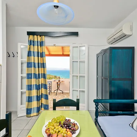 Ydreos & Apartamento Mikri Vigla